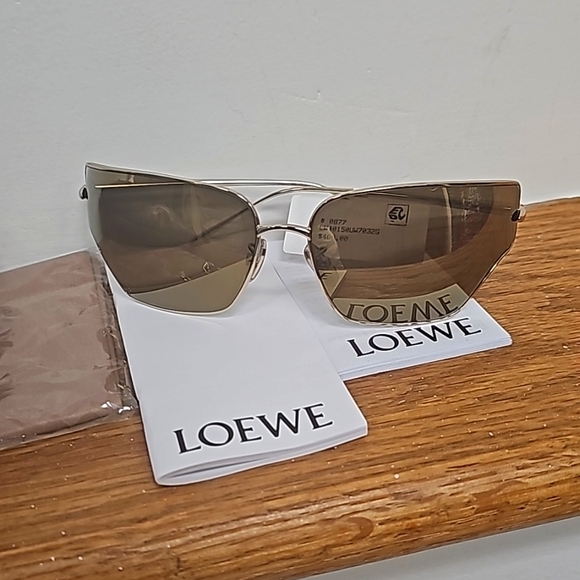 LOEWE 70MM ARCH SUNGLASSES LW40150U IN GOLD/BROWN - Picture 9 of 15